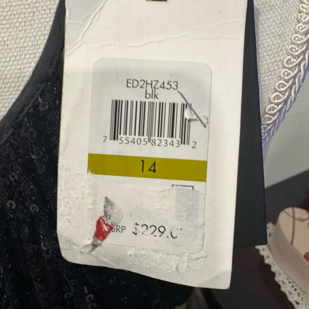 DKNY Black Sequin Sleeveless Gown - Picture 12 of 15
